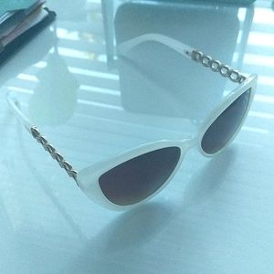 White sunglasses with gold details
